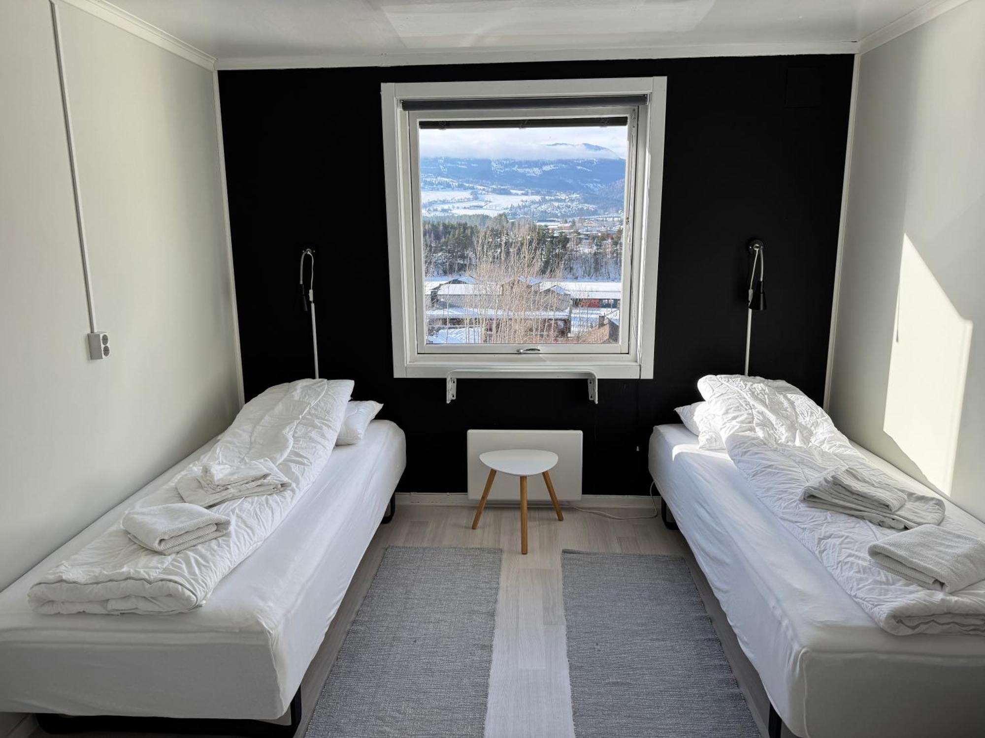 Vinstra Hostel 外观 照片