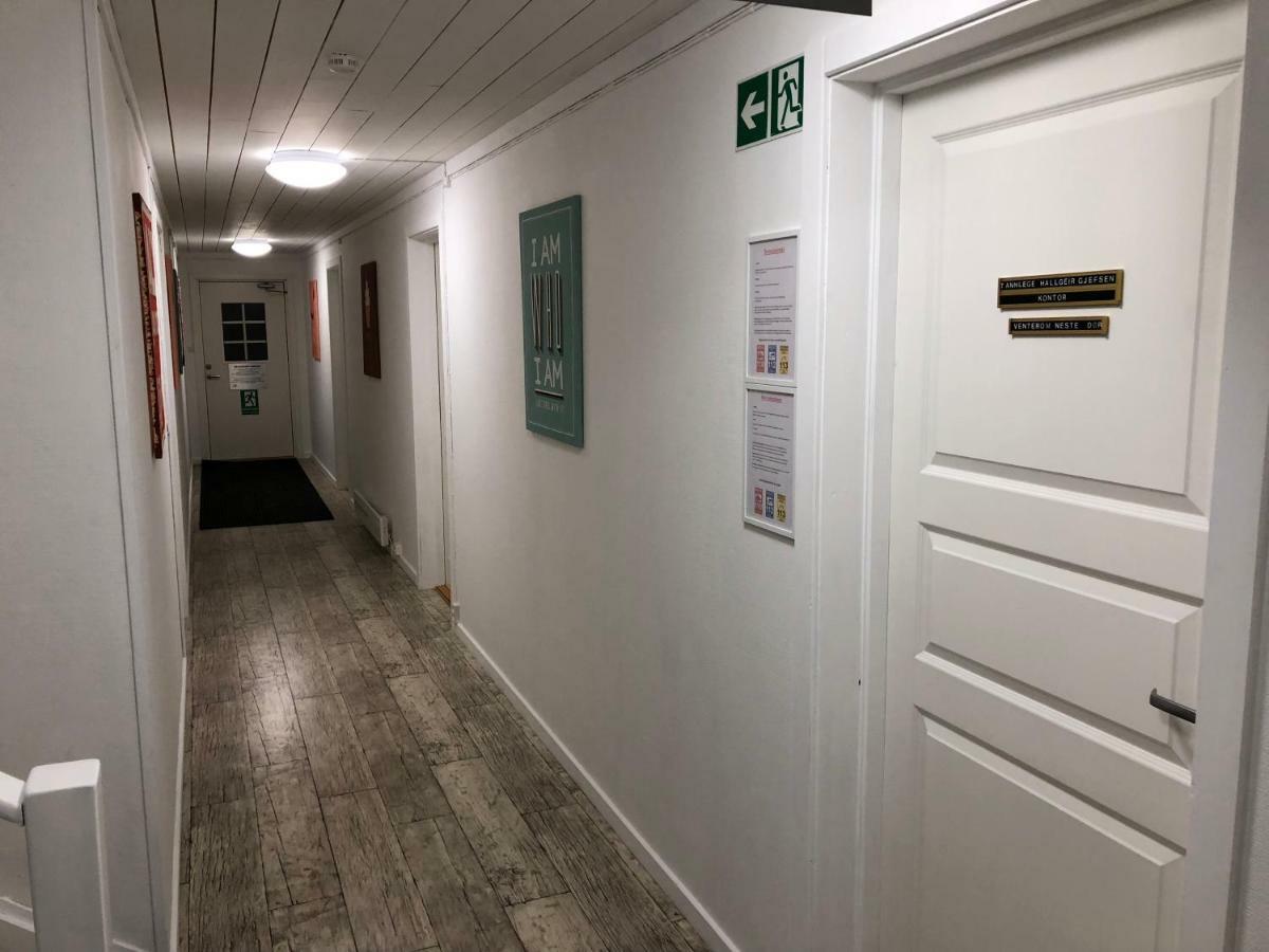 Vinstra Hostel 外观 照片